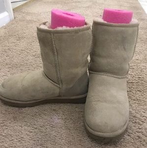 UGG classic short boot